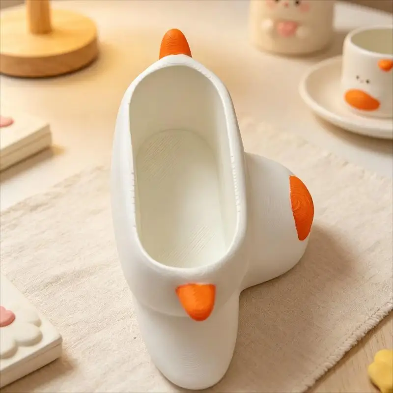 [J] Cute And Quirky Duck-shaped Pen Holder Cartoon Desktop Storage Box Multi-functional Makeup Brush Storage Tube