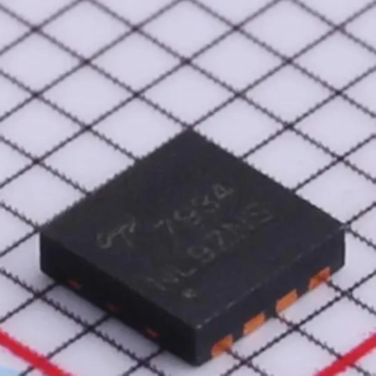 AON7934 Marking 7934 DFN-8(3x3) NEW Original Field Effect Tube (MOSFET) 2.5W 30V 16A; 18A 2 N-channels 11.2mΩ@4.5V, 10A MOSFETs