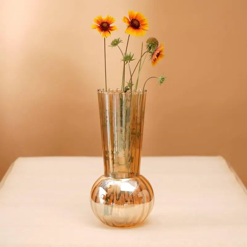 Elegant Small Vase 6.2 x 9.2 Inch – Modern Swirl Design Decorative Accent for Home Office Events, Ideal for Floral Arrangements