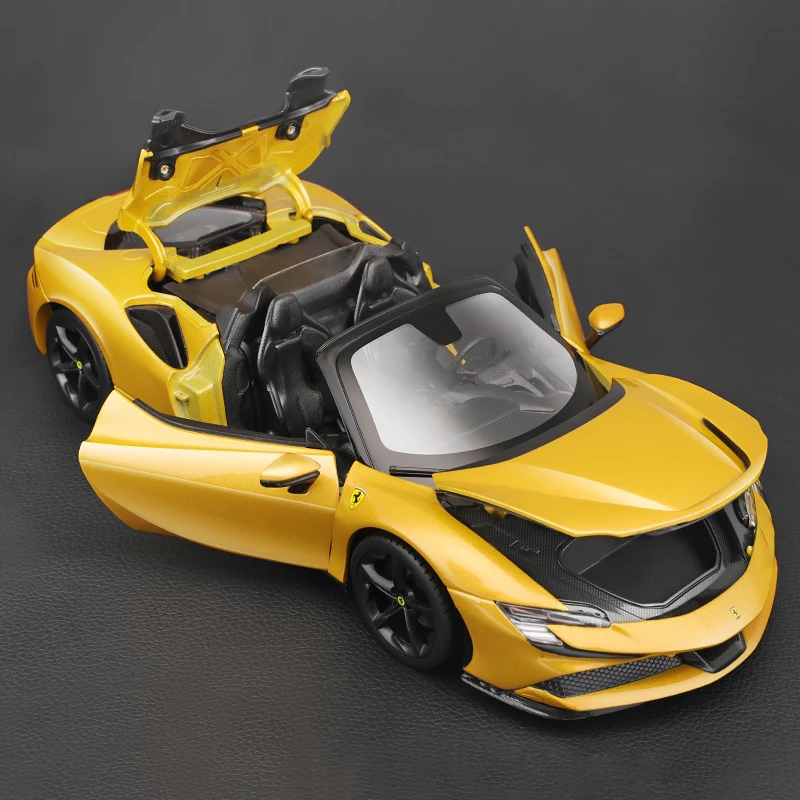 Bburago-Voiture de sport Ferrari SF90 Spider Gold, simulation de véhicules moulés sous pression, modèle de collection, jouets, 1:18