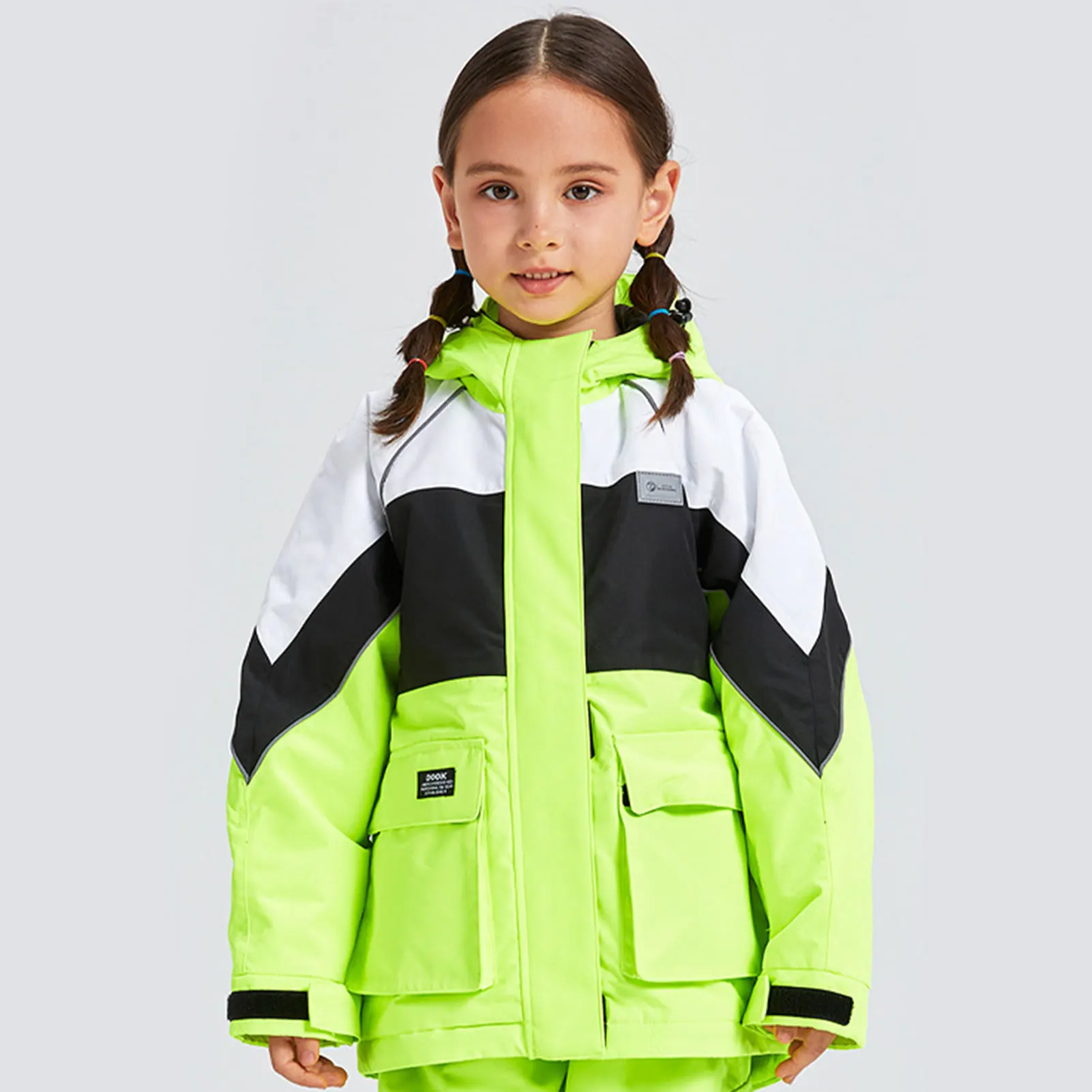 女の子用スノースーツ、フード付き暖かい防風防水子供用スキーウェア、アウトドアスポーツスキーウェア、キッズスノーボードジャケットパンツ