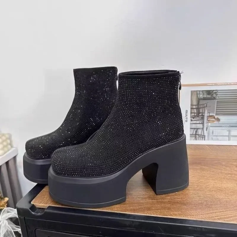 أحذية أنيقة الإناث 2024 الساخن الكاحل الأحذية النسائية منصة الأحذية الحديثة كريستال جولة تو الظهر البريدي حذاء بكعب سميك أحذية السيدات #4