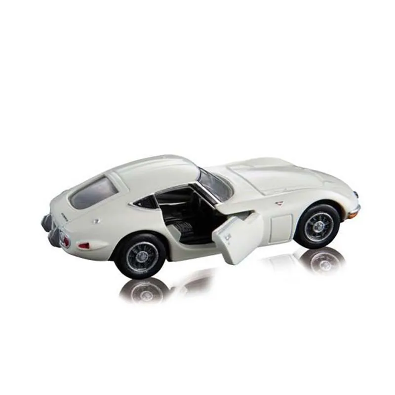 TAKARA TOMY TP27 Toyota 2000GT diecast alloy simulation model, children's collection of display toys, holiday gifts for friends.