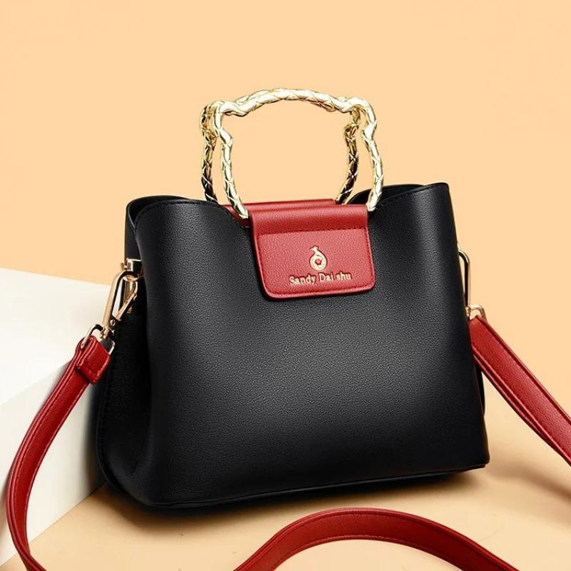 

High-End Minimalist Clutch Bag With Letter Logo For Women Paris Fashion Trendy Design Large Capacity