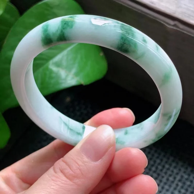 White Background Green Direct Sales Finished Floating Flower Jade Bracelet