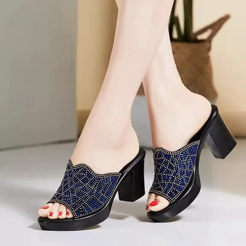 

2025 женские тапочки, летние тапочки, обувь из натуральной кожи, женская обувь на высоком каблуке, модная летняя обувь со стразами