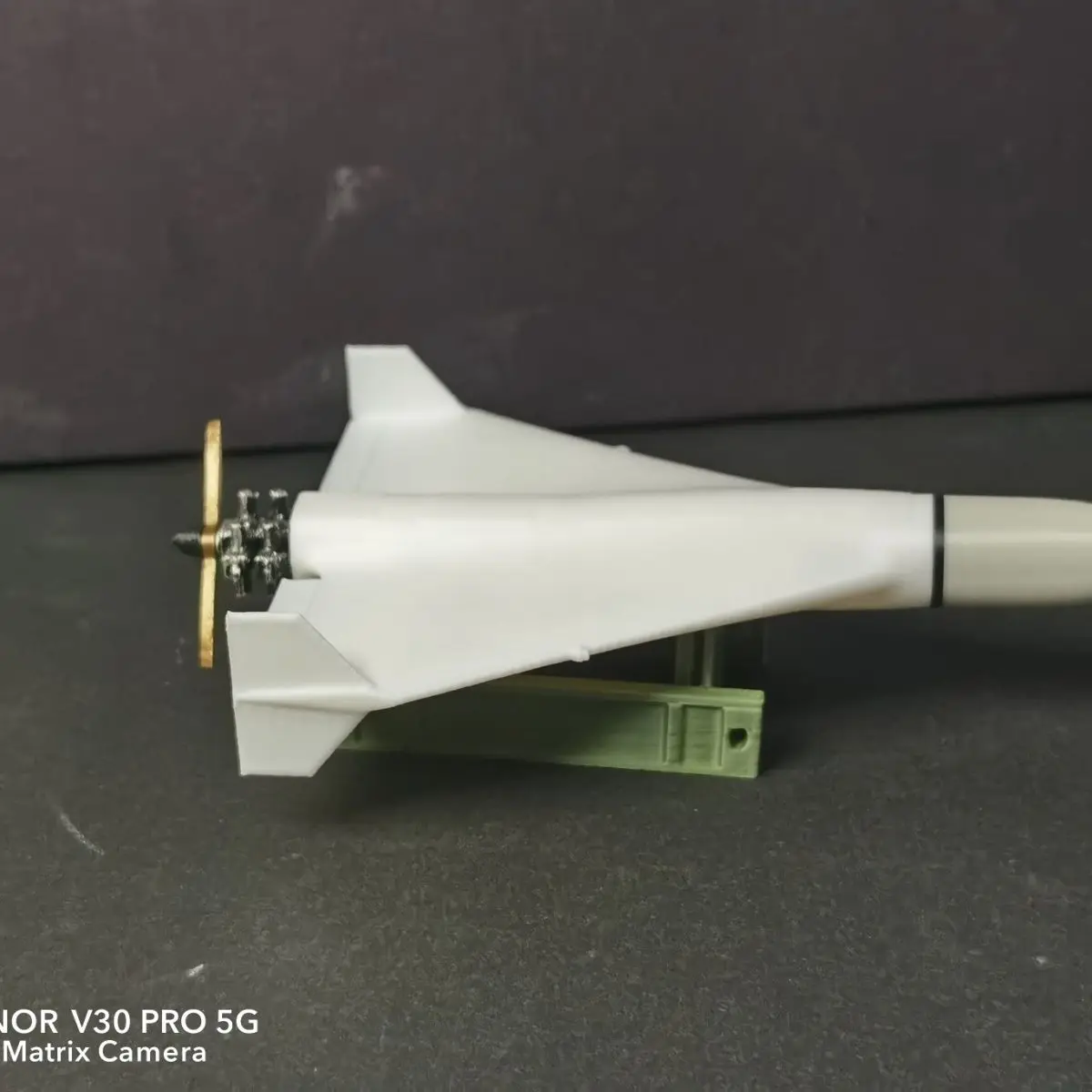 3D Printed Shahed UAV Mini Model, Military Enthusiast Collection Desktop Ornament Decor No Actual Function, Decorative Only