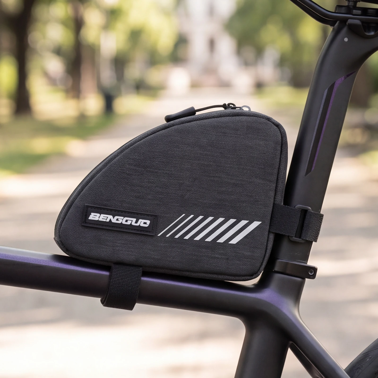 Bike Top Tube Triangle Frame Bag 0.4L Mini 55g MTB Road Cycling Storage Bag Hook-and-Loop Strap Reflective Strip Night Safety