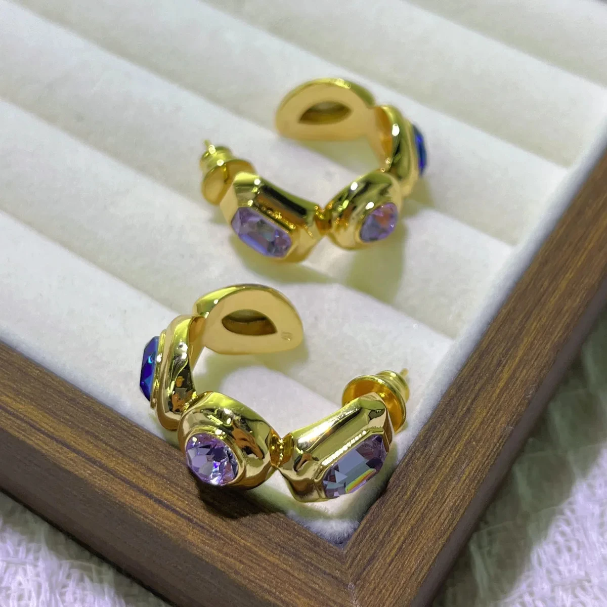 2026 High-end Gold Shining Water Drop Crystal Jewelry Set Luxury Long Earrings Necklace Bracelet Women's Wedding Gift 1 sold