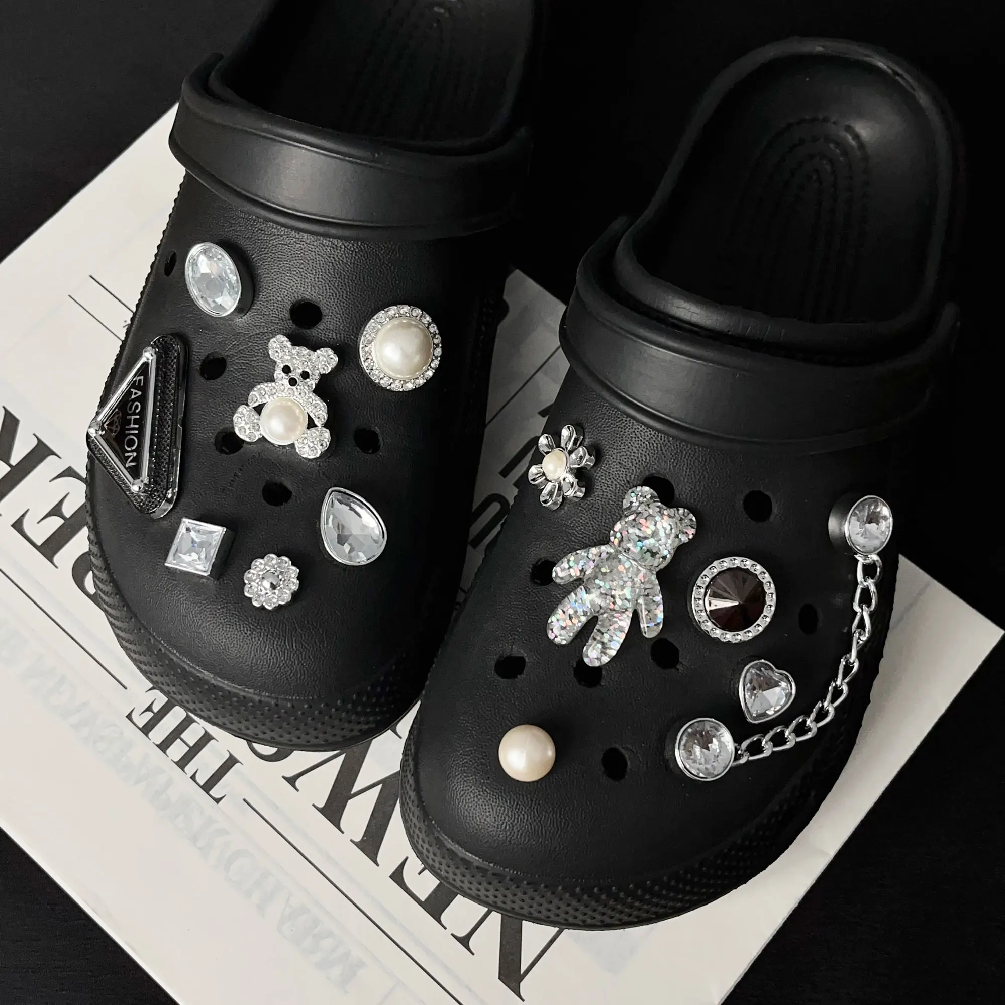 Shining Bear Pearl Strass Chain Set Schoenbedels voor Crocs Tuin Sandalen Slipper Accessoires Klompen Pins Decoratie Meisje Cadeau