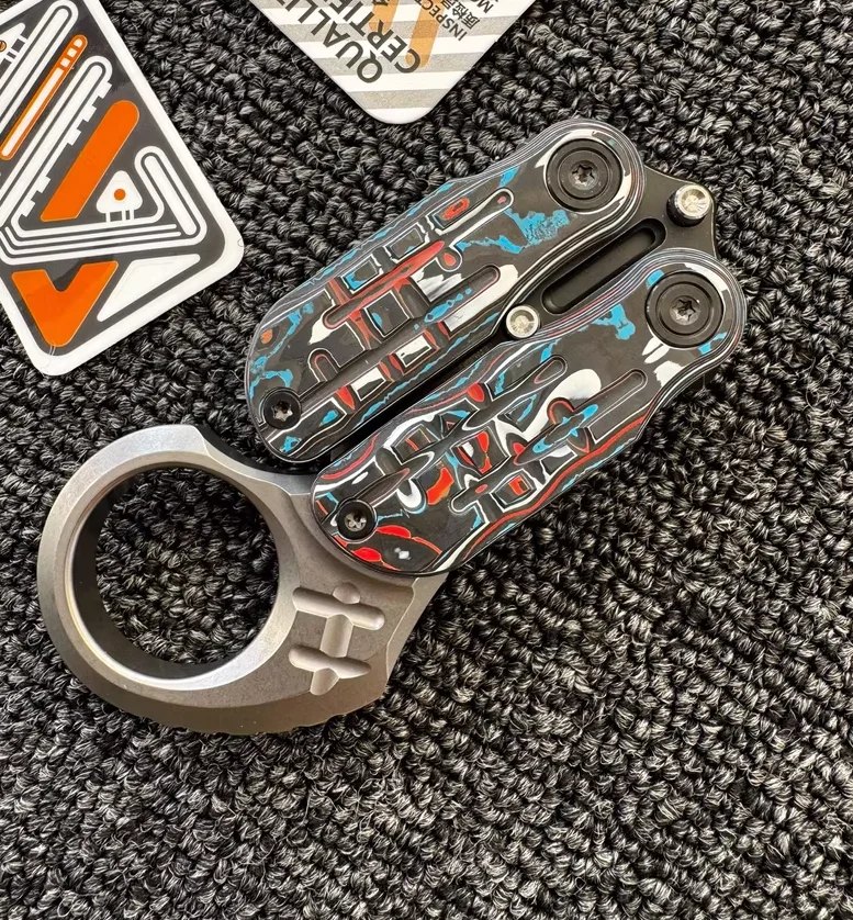 Used EDC Wanwu Carbon Horse Sea King tuning fork small flick Fingertip gyroscope Decompression toys