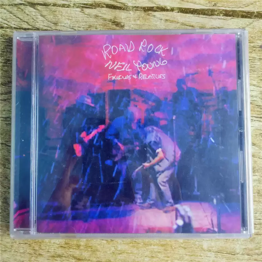 

CD Neil Young Road Rock V Friends Relatives Released in 2000