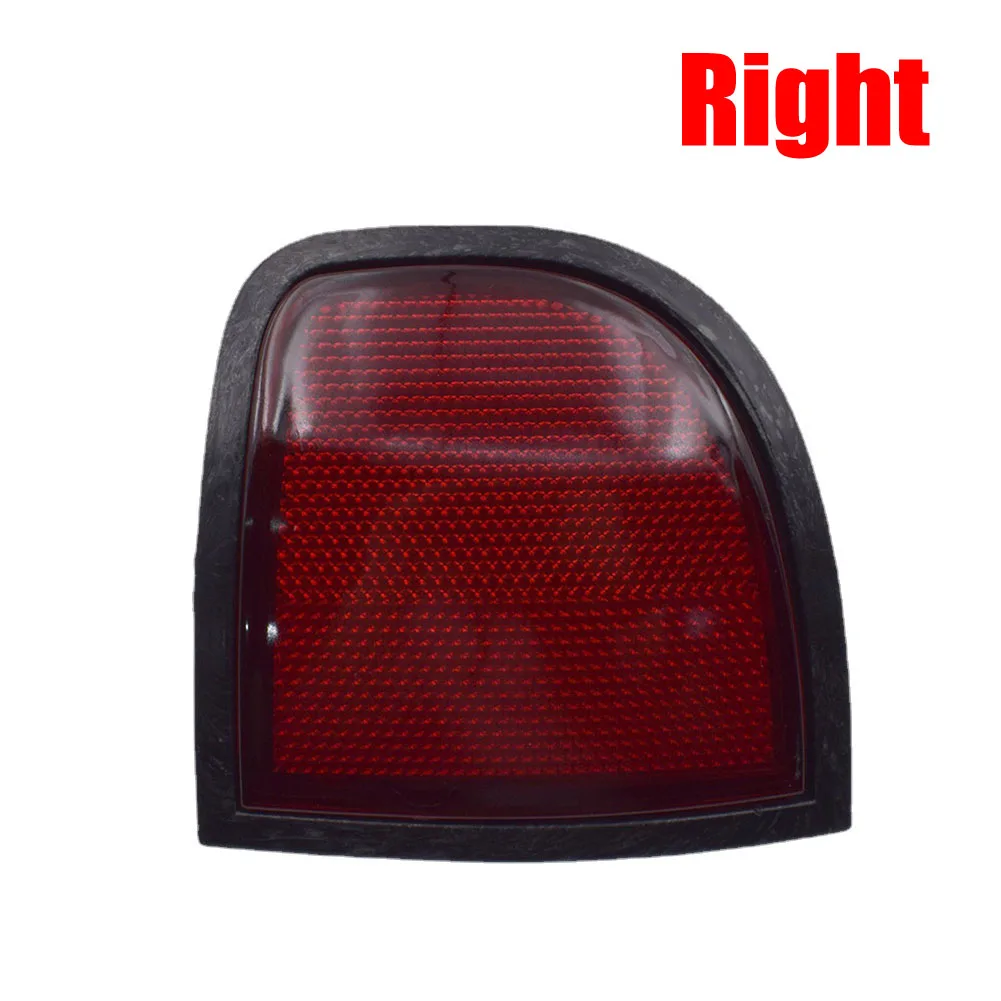 Left Right Rear Bumper Light Reflector for Mitsubishi Triton ML MN L200 05-15 Car Replacement Accessories