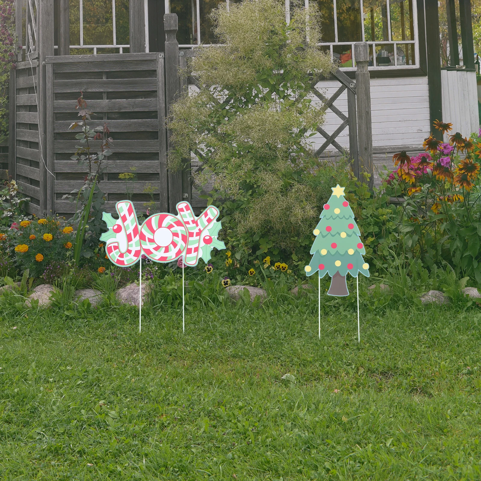 

6pcs Christmas Yard Signs Sturdy Plastic Decorative Stake Outdoor Merry Xmas Themed Lawn Stakes Garden Pathway Display