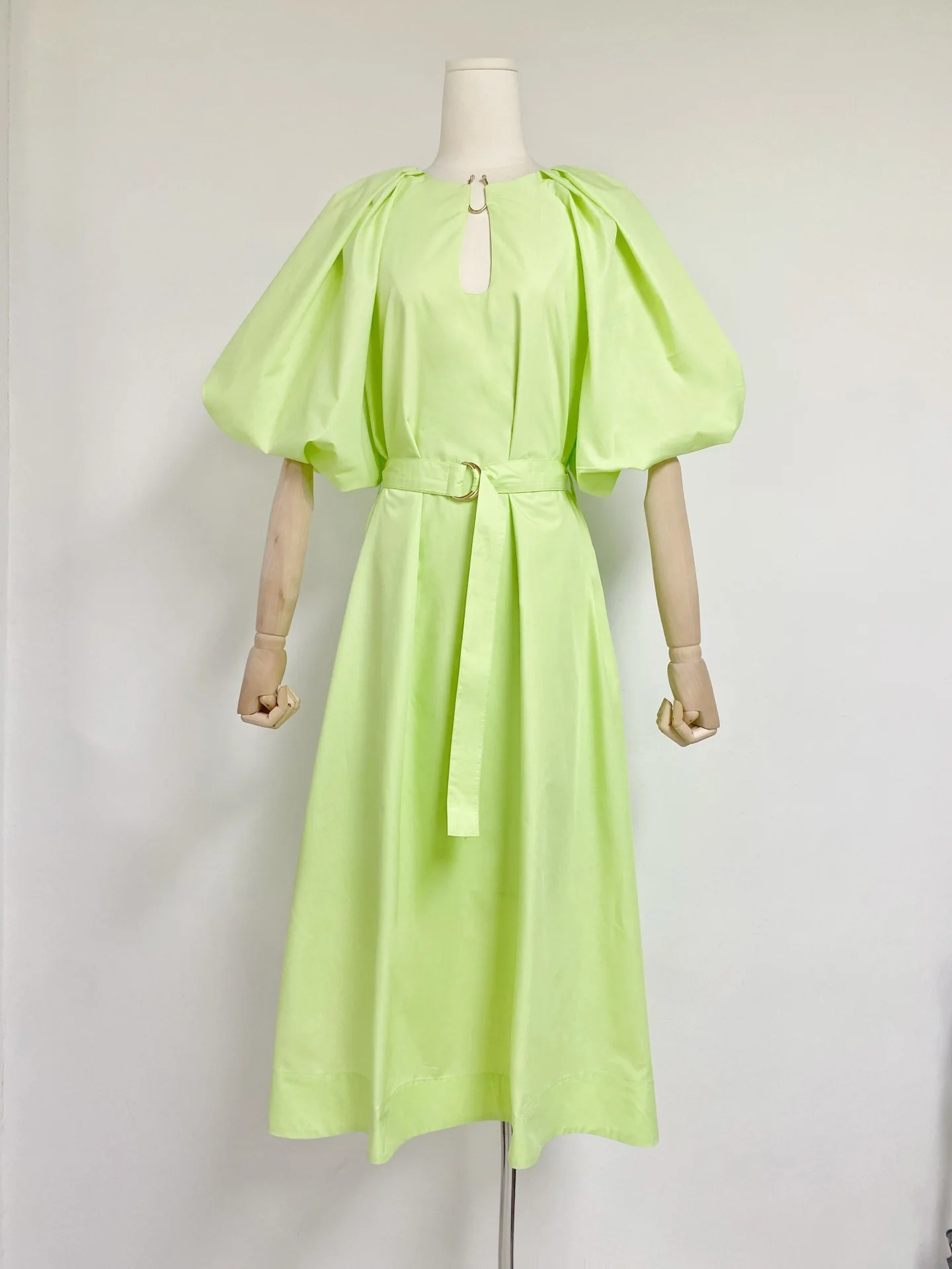 

2025 Spring and Summer Puff Sleeve Short Sleeve New Elegant Midi Skirt Holiday Style Belt-GZDL087