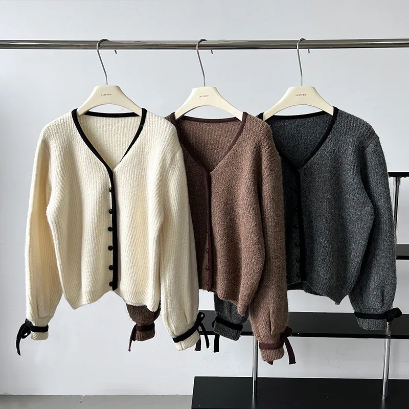 2023 Women New Autumn Knitted V-Neck Single Button Sweater Coat Cardigans Women Beige Sweater Tops Loose Style Coat