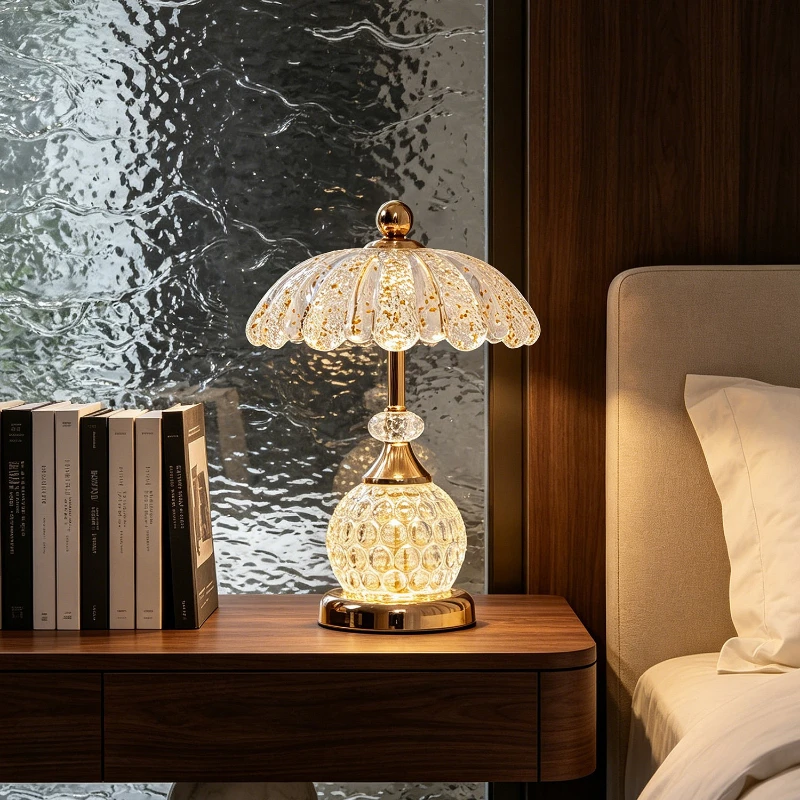 Crystal desk lamp, bedroom bedside table, internet-famous light luxury 2026 new master bedroom rechargeable