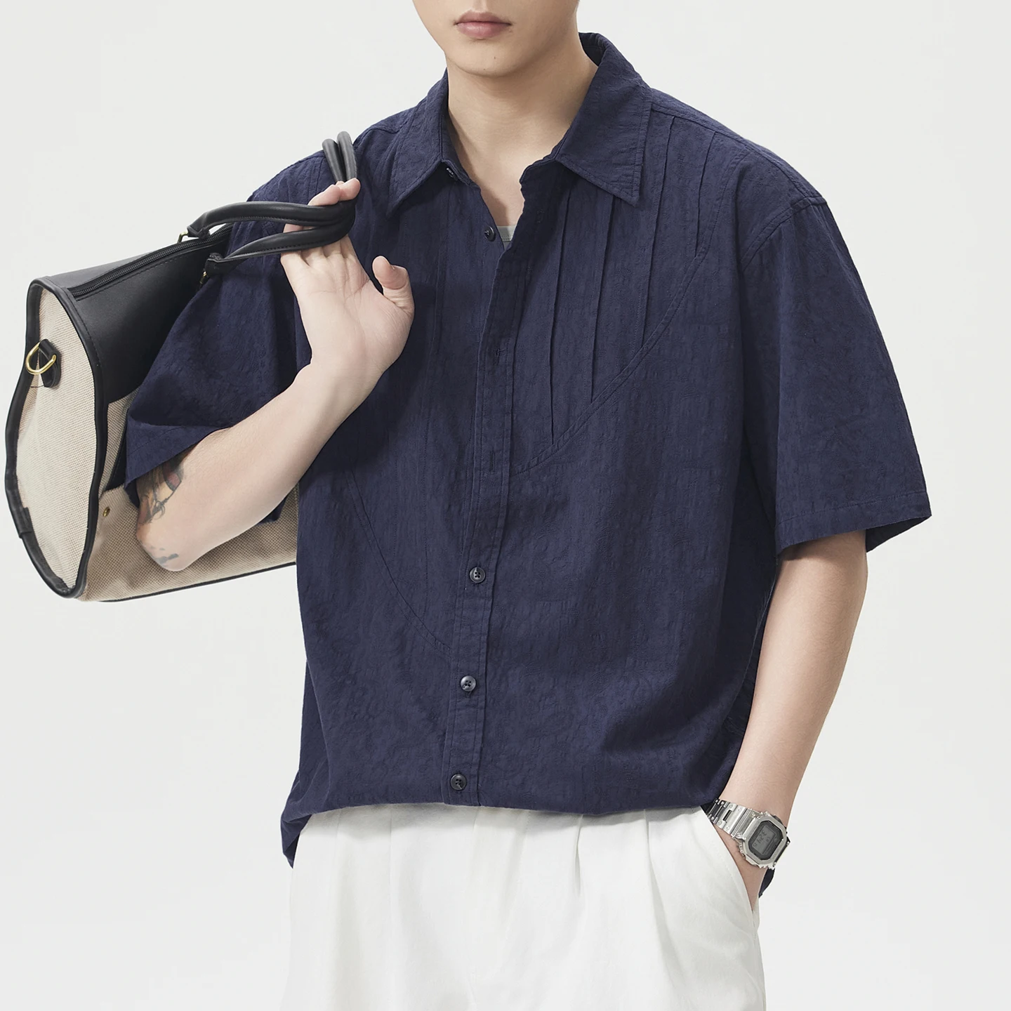 Male Streetwear Modeling Shirts Tops Men Short Sleeve Loose Casual Summer Jacquard Fashion Vintage Folds Vacation Shirt