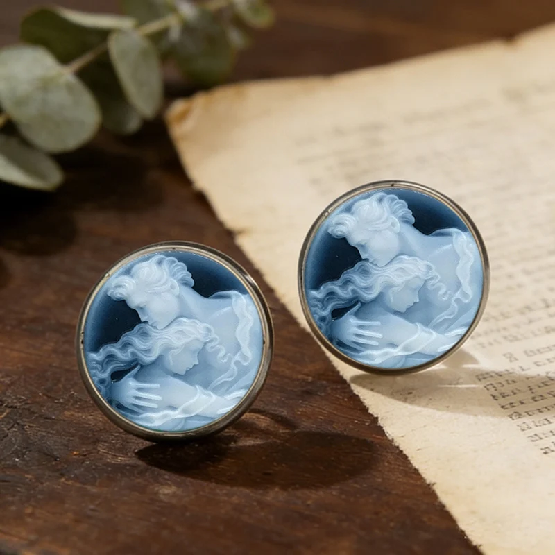 2D Vintage Lady Queen Cameo Glass Stud Earrings Stainless Steel Retro Victorian Portrait Jewelry For Women