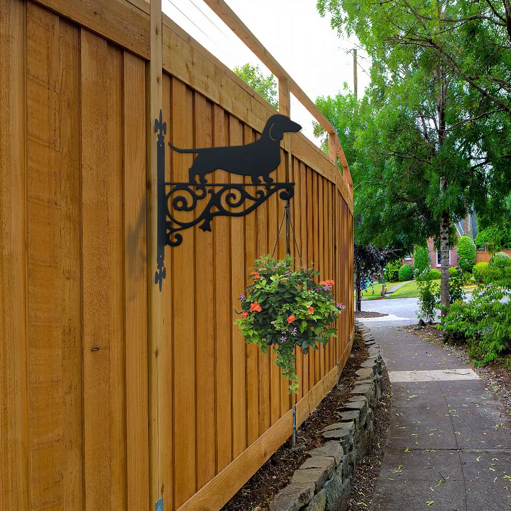 A stylish dachshund silhouette bracket. Hang plants or decor with canine charm. 25cm H, fits any wall.