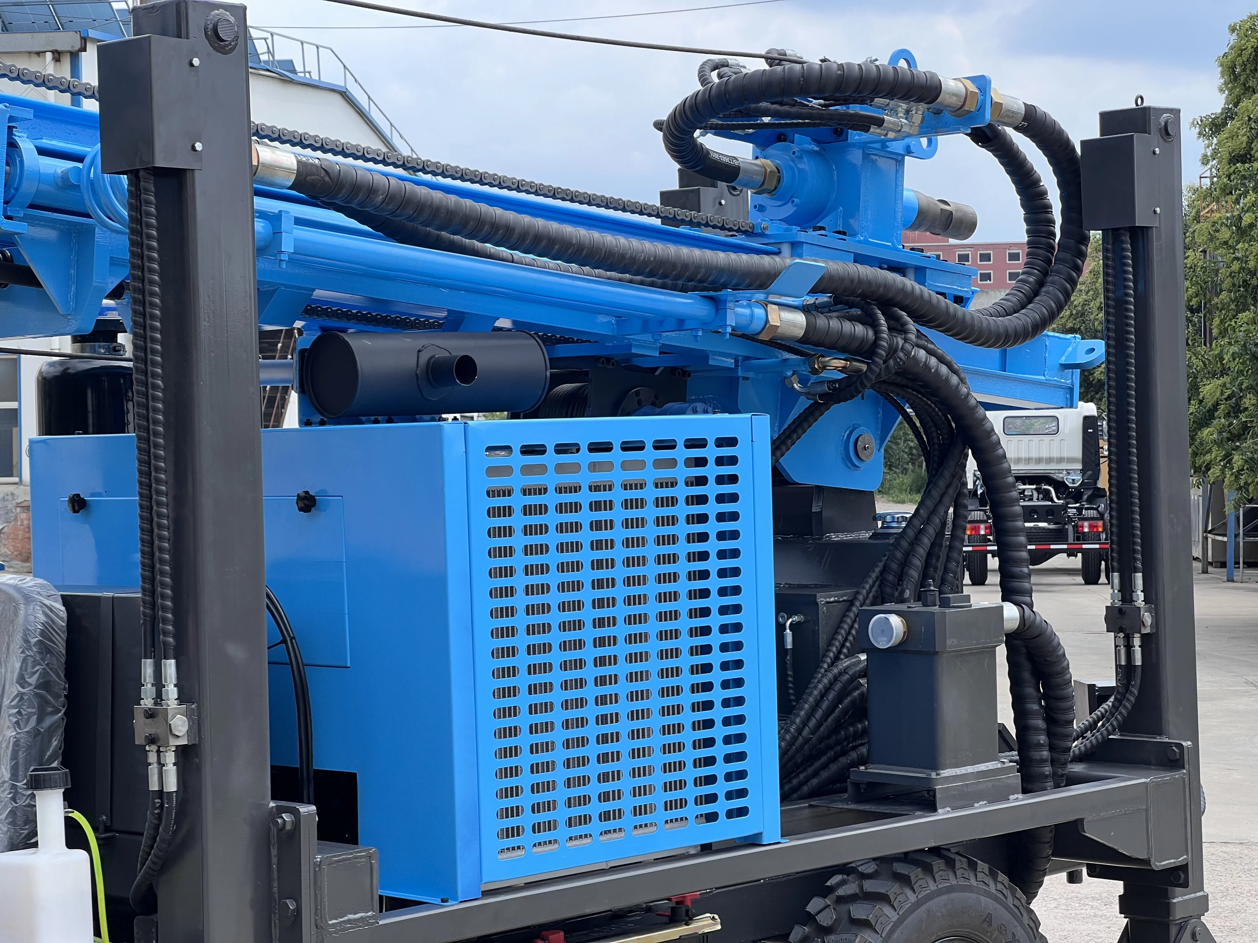 맞춤형 삼륜차 장착 200m 심도 수중 시추기