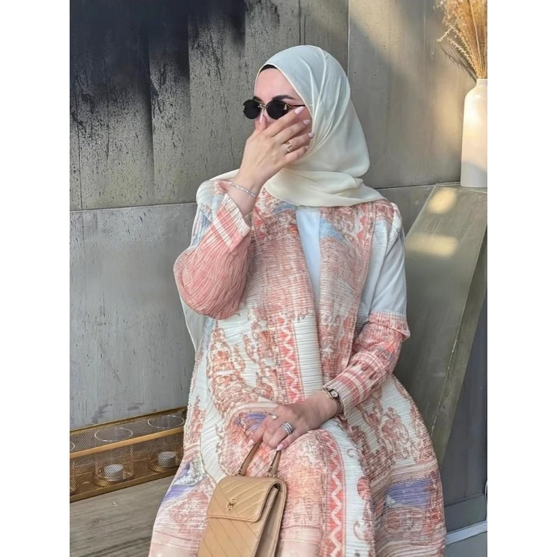 

Abaya Pleated Printed Long Trench Coat Loose Plus Size Long Sleeve Stretchy Robe Middle East Women Conservative Clothing 57inch