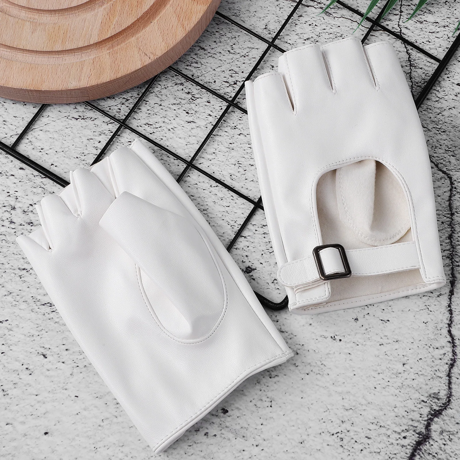 1pcs 1 Pair Half Finger Gloves For Women Fashion Punk Style Short Fingerless Gloves Lightweight Comfortable For Riding Driving