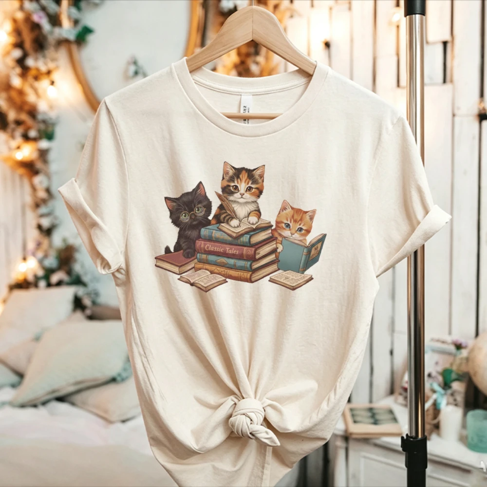 Women Cute Kittens Reading Books Graphic T Shirt Cat Lover Book Lover Cotton Tee Vintage Watercolor Kitty Bookworm Casual Tees