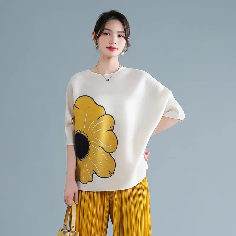 Women Pleated Top Tees Fashion Bat-sleeve Floral Printed T-shirt Loose Slimming Cover Belly Tshirt Ladies Summer Light T-Shirt