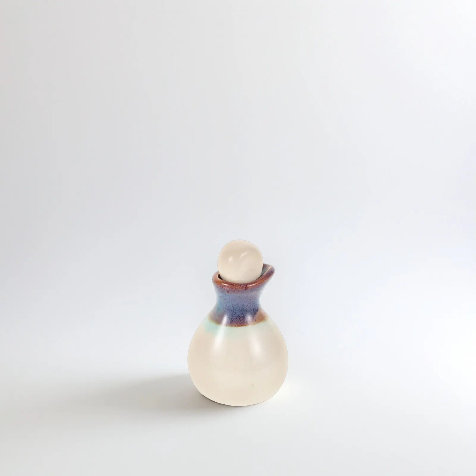 Ceramic Oil Vial Premium Essential Oil Bottle Stylish Diffuser Jar for Aromatherapy Thai Massage Spa and Home Use