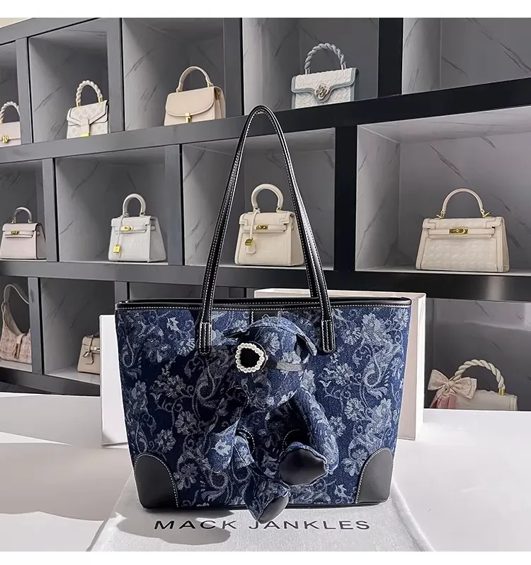 

Fashion Floral Printing Casual Tote Bag High Quality Large Capacity Women Handbag Cute Bear Shoulder Underarm Bag Travel Bag
