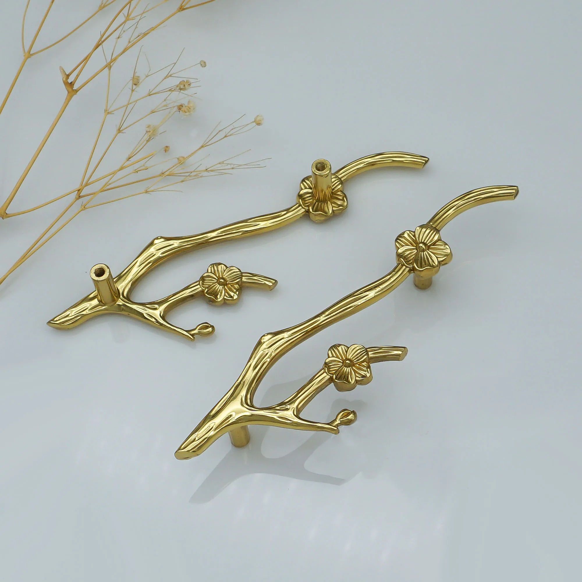 Creative Brass Flower Branch Cabinet Pulls Home Decor Wardrobe Handles Light Luxury Kitchen Accessories Furniture Hardware