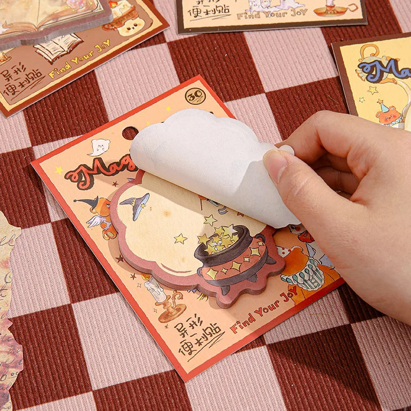 8 pezzi di serie Magic Bear Sticky Note Simpatico orso appiccicoso Libro di convenienza per l'annormalità degli studenti