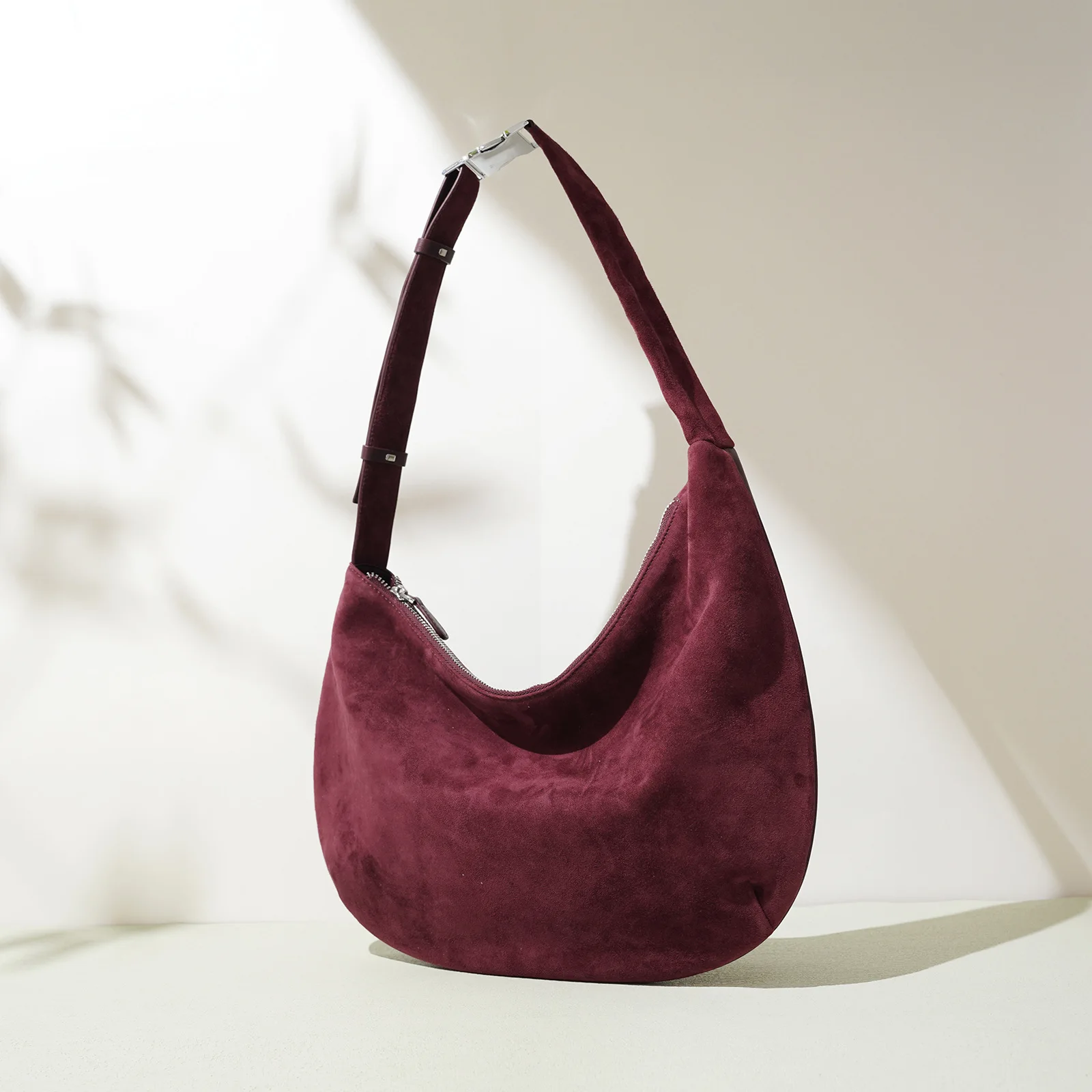 Factory Manufacturer Women's Suede Handbag Top Grain Sheepskin Leather Shoulder Crossbody Bag Tote Fashion Design Wholesale