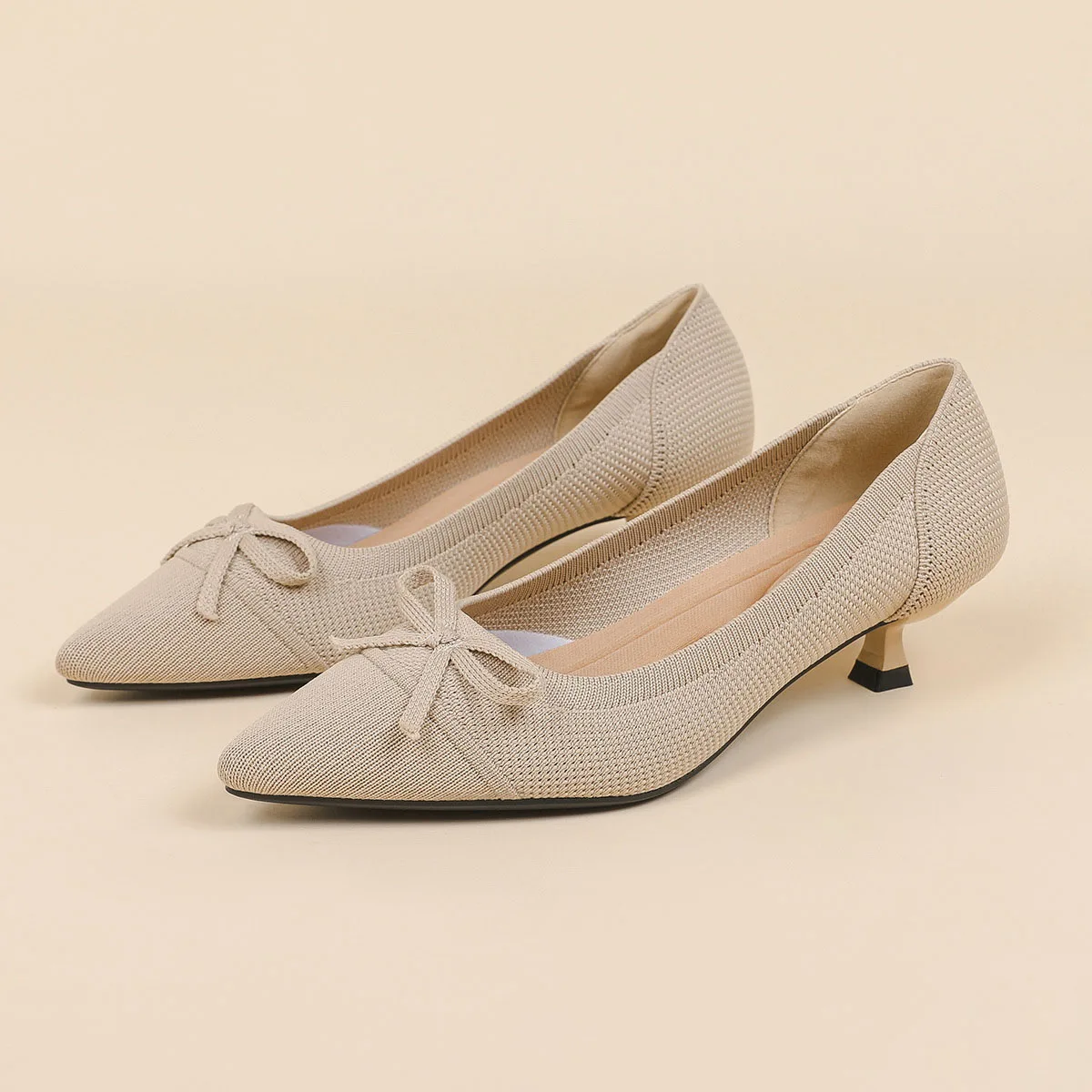 

Plus Size Women Pumps Sexy Pointed Toe Slip-on Wedding Party Shoes Fashion Breathable Knitted Wear-resistant Non-slip Work Shoes