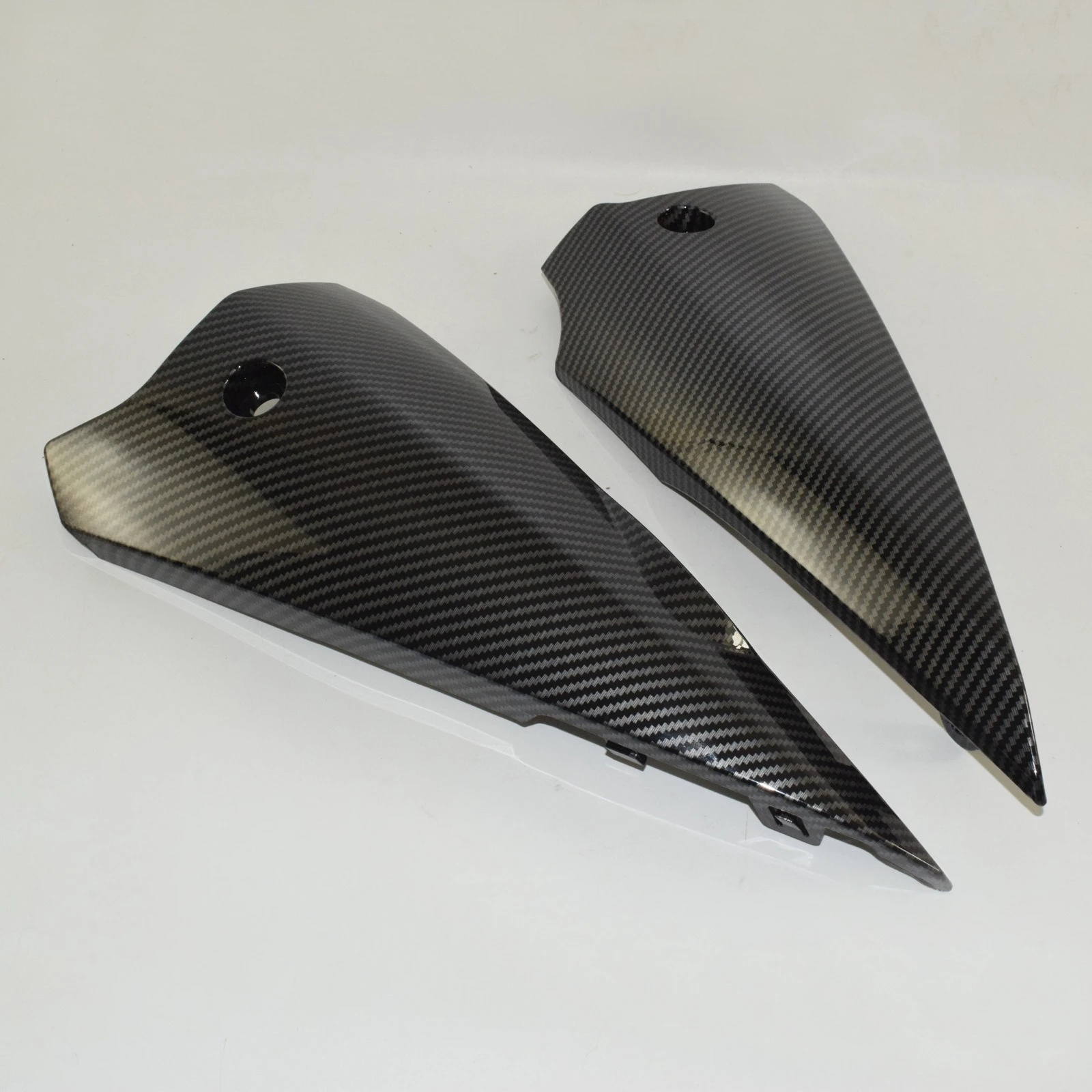 For Suzuki GSX-S1000 15-20 engine left and right lower shrouds, small belly pocket chassis baseplate