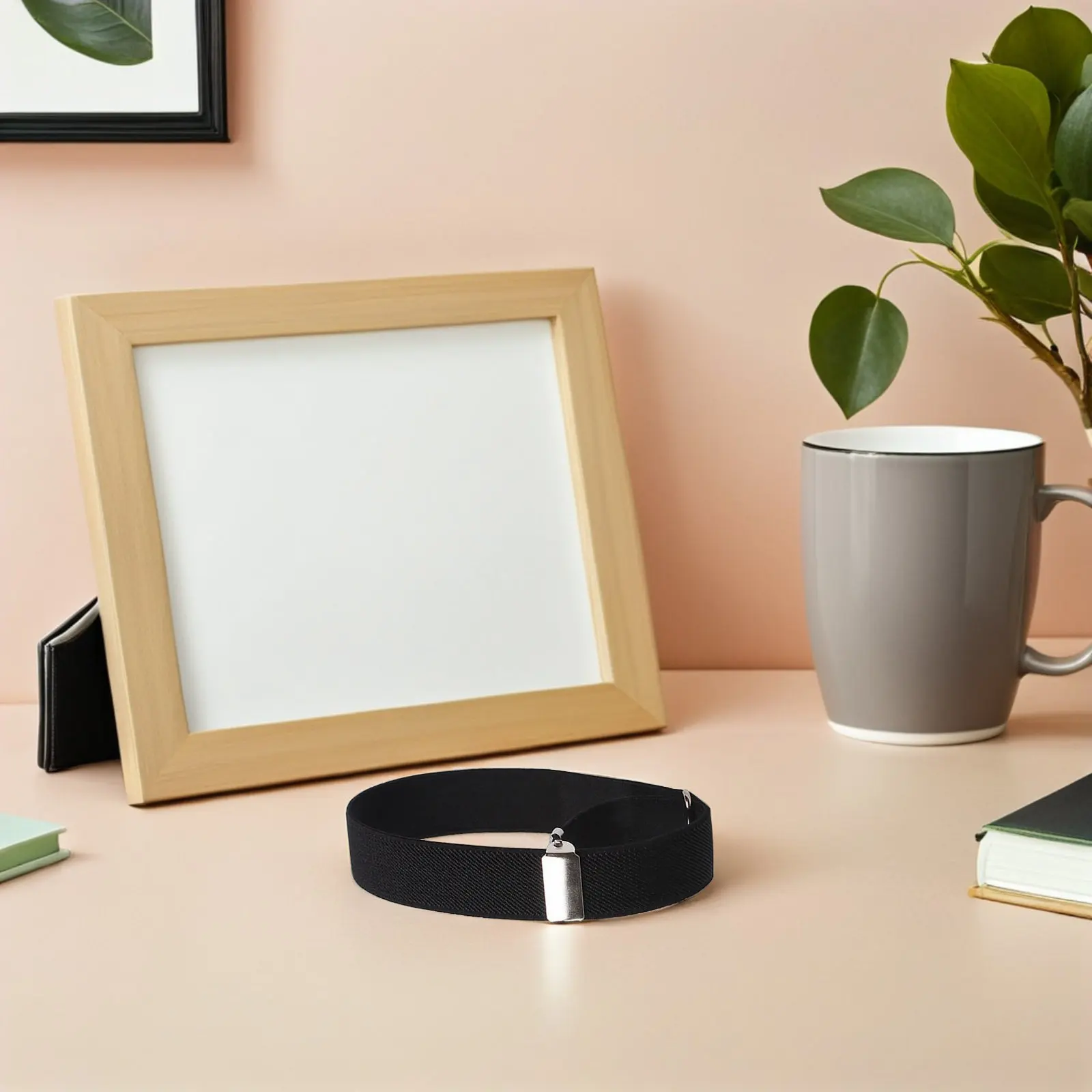 

4 пары эластичных регулируемых подвязок для рукавов рубашек, нескользящие регулируемые нарукавники для мужчин, черные, унисекс