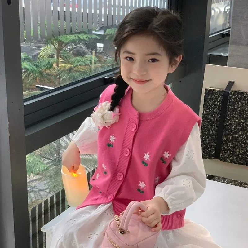 

Sweet Autumn 2025 Kids Knit Vest Jacket Trendy Children's Sweater Cardigan Top for Girls