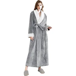 New Winter thickened Robe Pajamas Multi-Coloured Flannel Bathrobe Absorbent and Warm Soft and Comfortable night gown