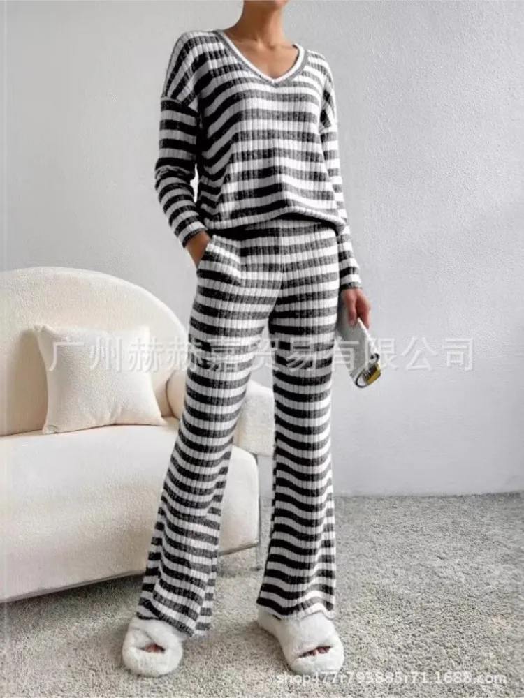 

Two-piece Set For Women Autumn New Fashion Casual Straight Pants Elegant Loose V-neck Pit Strip Knitted Suit 2-piece Set Casual