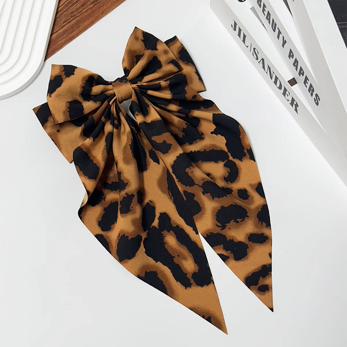 Vintage Leopard Print Bowknot Hairpin Long Ribbon Back Head Spring Clip Ponytail Headwear for Women Elegant Versatile Hairpin