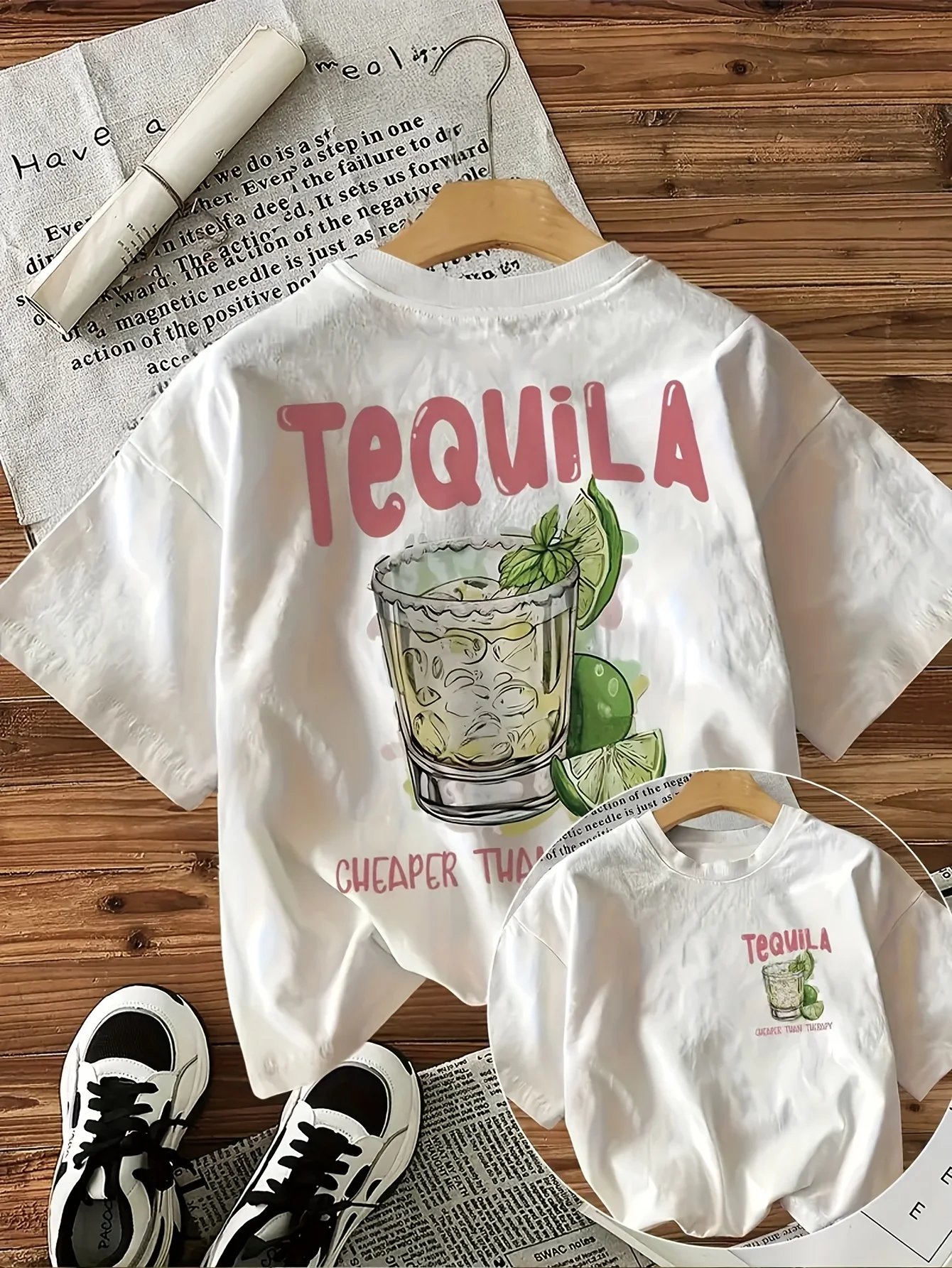 Camiseta para mujer con estampado de tequila más barata que la terapia - Divertido diseño de cóctel, top informal para fiestas