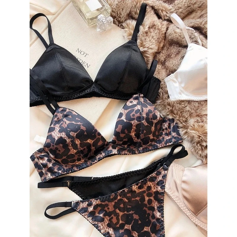 Yazlık Kadın Seksi İpek Üçgen  - Bralette Triangle Set incelemesi ve fiyatı