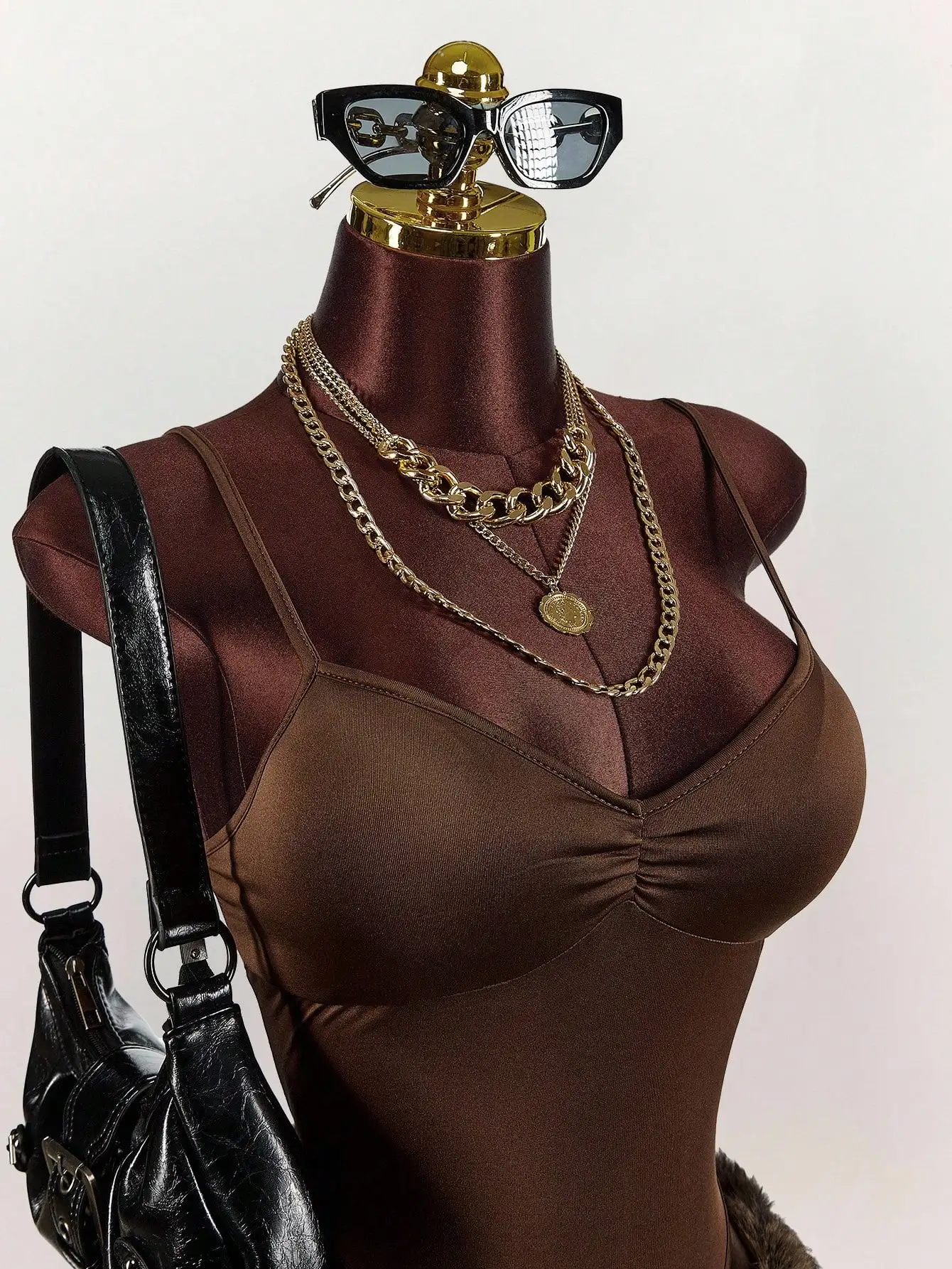 Conjunto de Mini Saia de Pelúcia Falsa Y2K e Macacão para Mulheres, Roupa Sexy para Festas de Outono/Inverno