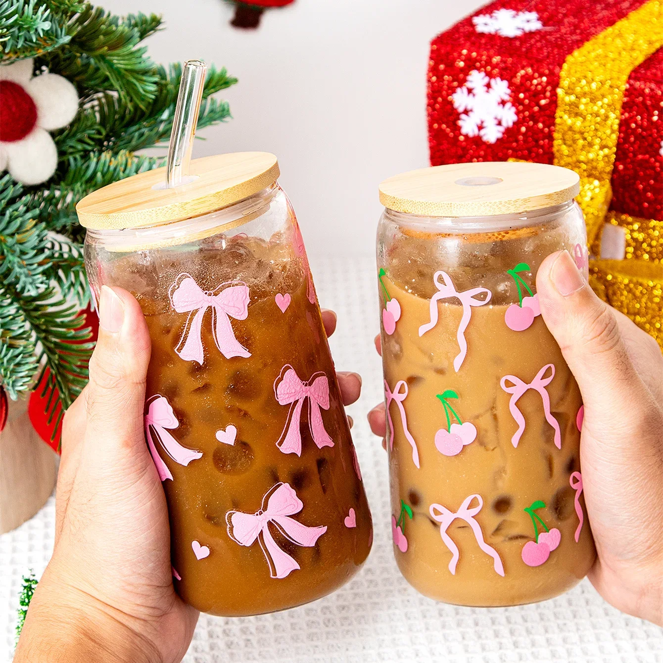 500ml/16.9oz Cherry Bow Glass Tumbler Mason Jar Shaped Water Bottle with Lid and Straw for Iced Coffee Juice Drinking Cup Gift