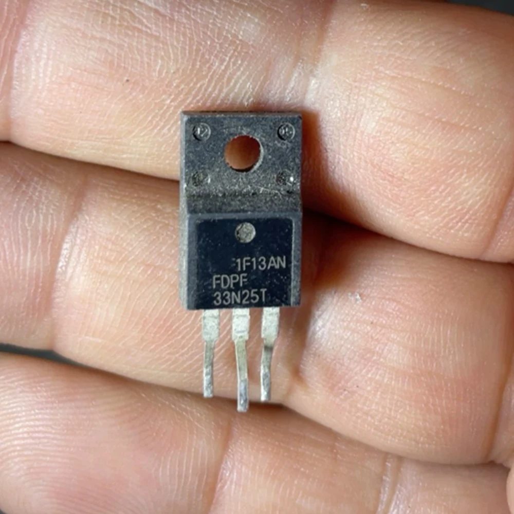 1pcs FDPF33N25T IRF530N 33N25T TO-220F 80NF70 STP80NF70 IRF530 RD16HHF1 RD06HHF1 TO-220 In Stock Original disassembly