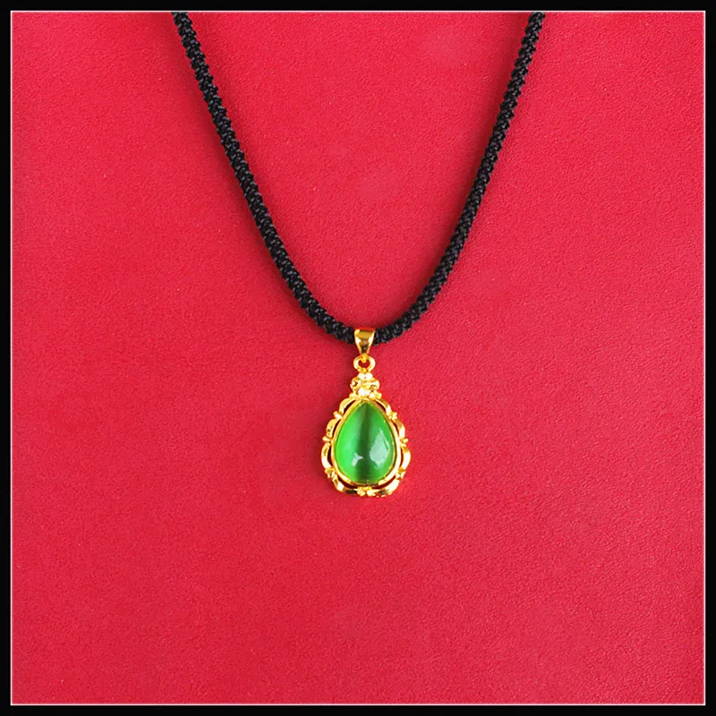 Gold-Enaved Jade Wa…