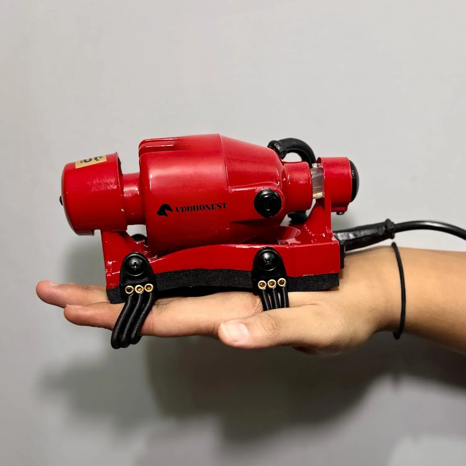 عمل عائم قوي مزدوج السرعة لتدليك الجسم بالكامل يعمل بالطاقة الكهربائية، مدلك الحلاق باللون الأحمر