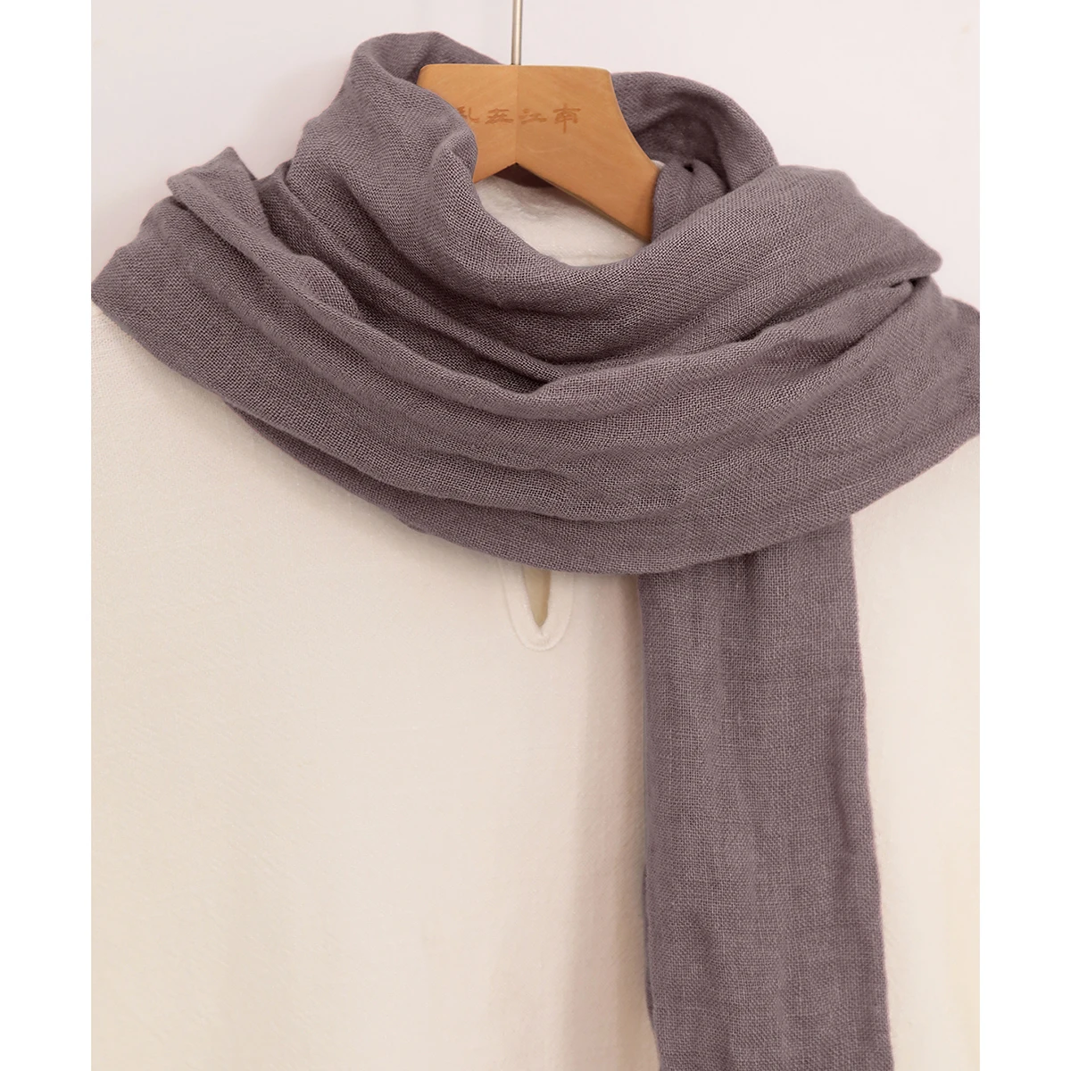 LZJN Autumn Winter Linen Scarf Solid Color National Sty High End Pure Natural Fabric Neck Warmer Decoration Slim Style Versatile