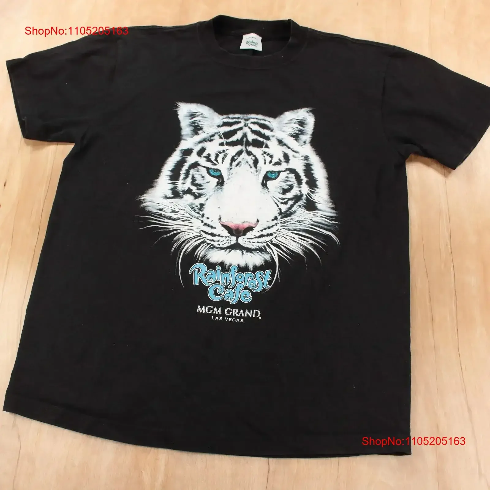 

vtg 90s RAINFOREST CAFE MGM Grand Las Vegas tiger souvenir t shirt fits MEDIUM vintage Washed designer clothes